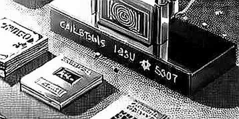 Strait of Hormuz Reopens: Oil's Detente Tests Crypto's Decoupling Myth Strait of Hormuz Reopens: Oil's Detente Tests Crypto's Decoupling Myth